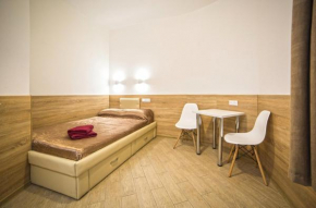  Mini Economy apartments - Chornovola Avenue - 2 minutes to the Opera House  Львов